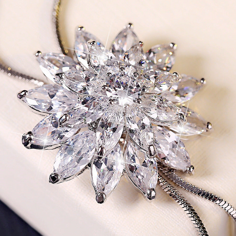 Snowflake sweater chain of zircon from Japan and South Korea